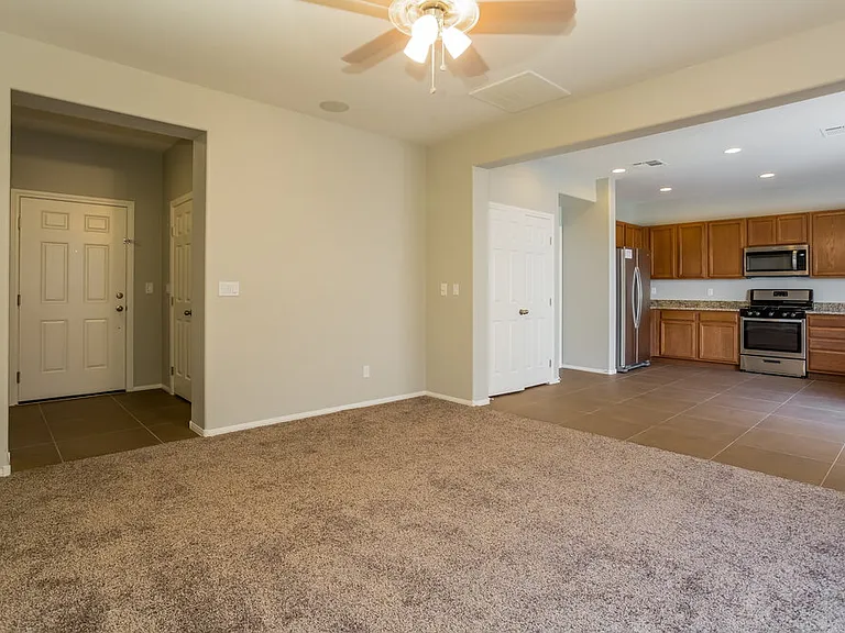 1409 Arc Dome Ave — Photo 3