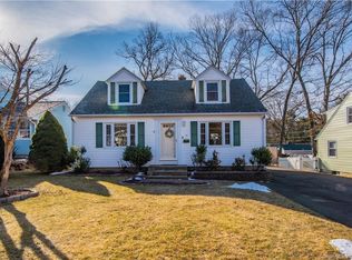 16 Metro St, Bristol, CT 06010