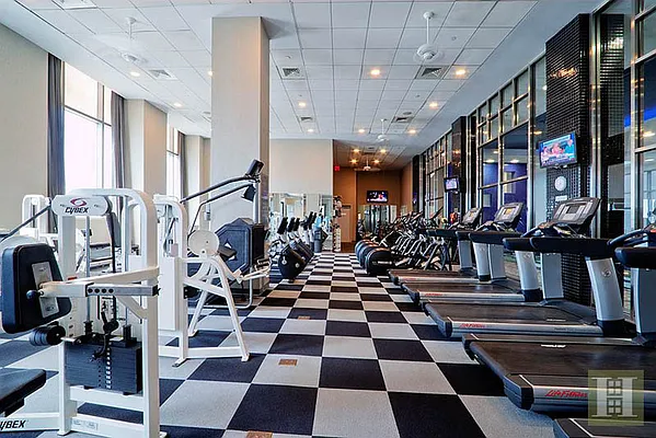 Rented by Halstead Real Estate | media 29