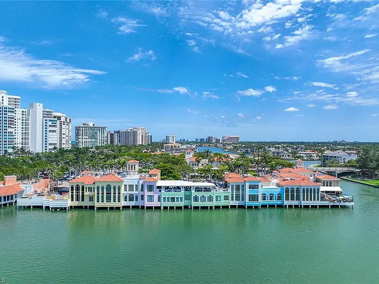 4031 Gulf Shore Blvd N #10C — Photo 40