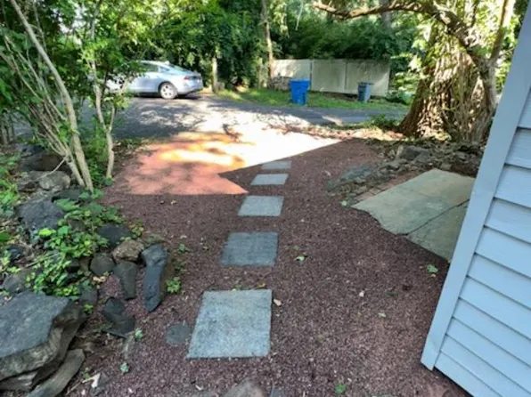 1433 Manley Rd, West Chester, PA 19382