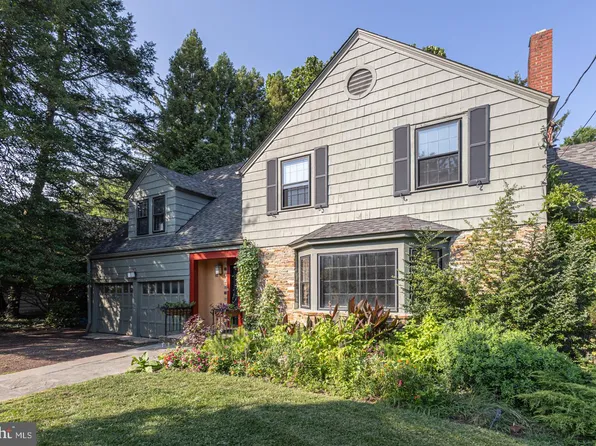1408 Yardley Rd, Morrisville, PA 19067