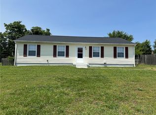 3913 Gloucester Dr, Hopewell, VA 23860
