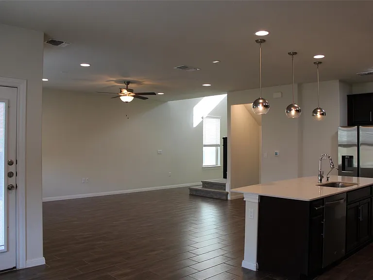 13902 Ilex Dr — Photo 7