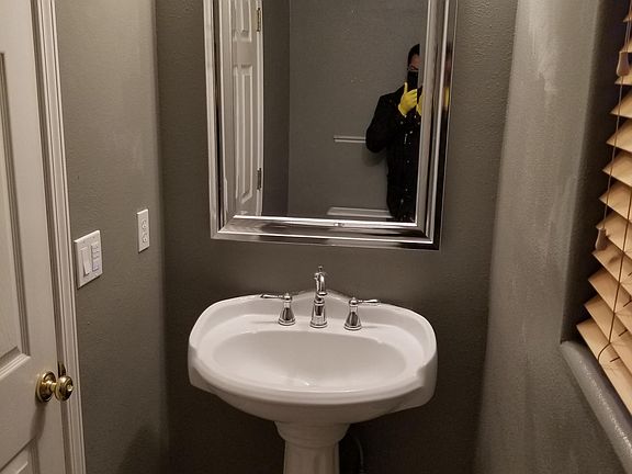 Downstairs half bath