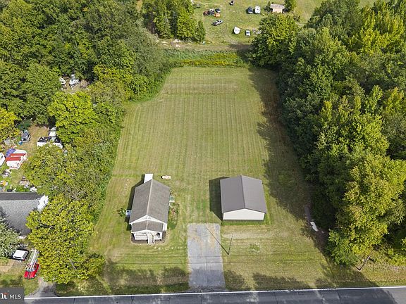 3rd image of 5159 Sandtown Rd