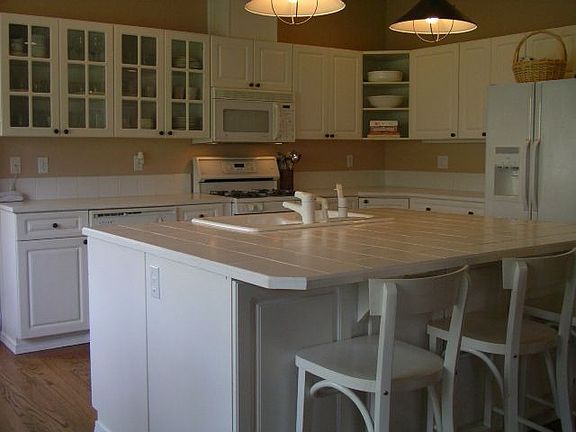 3rd image of 11015 39th Dr SE