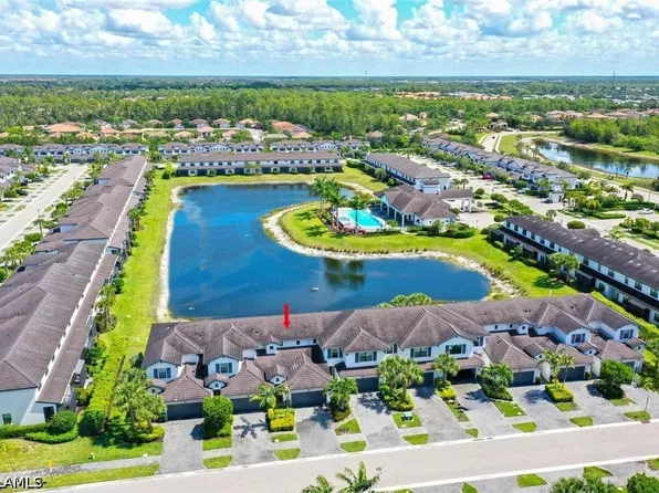 7345 Rockefeller Dr, Naples, FL 34119