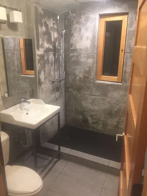 Rented by Fifth & Forever LLC | media 23