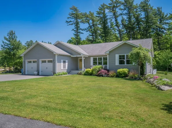 23 Maris Ln, North Dighton, MA 02764