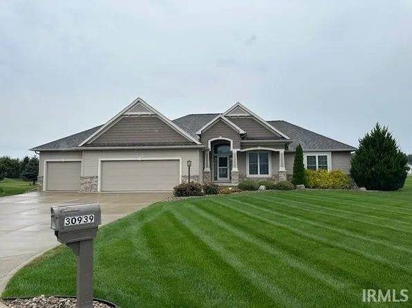 30939 Sandy Creek Ct, Granger, IN 46530