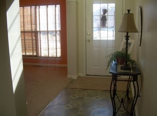 572 Andover Cir, Broadview Heights, OH 44147