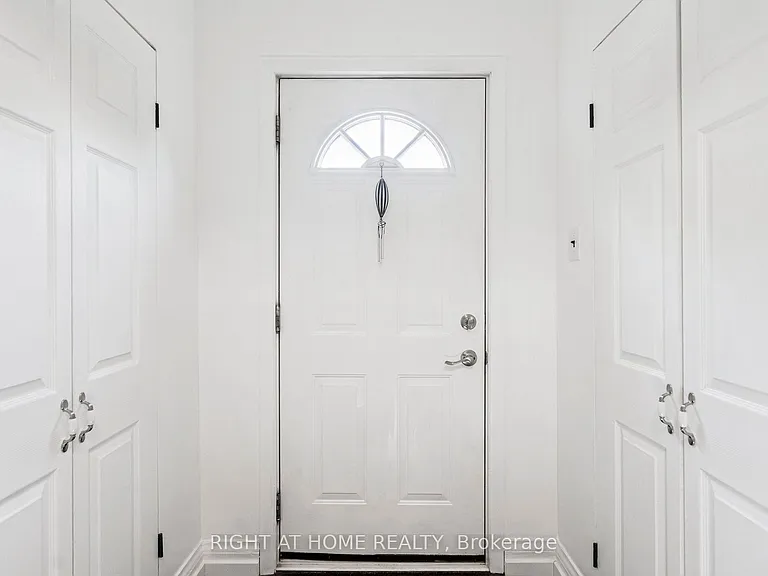 105 Glenridge Ave — Photo 32