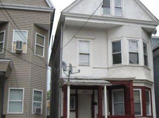 114 Lincoln Ave, Newark, NJ 07104