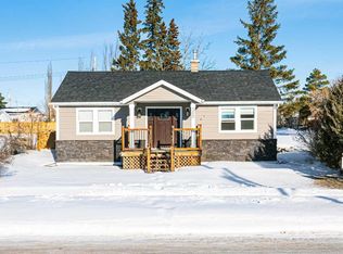 300 S 2nd St, Marwayne, AB T0B2X0