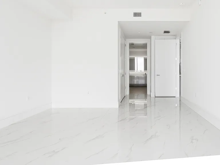 220 Lake Shore Dr #1021 — Photo 17