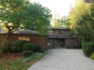 5150 Lansdowne Dr, Solon, OH 44139
