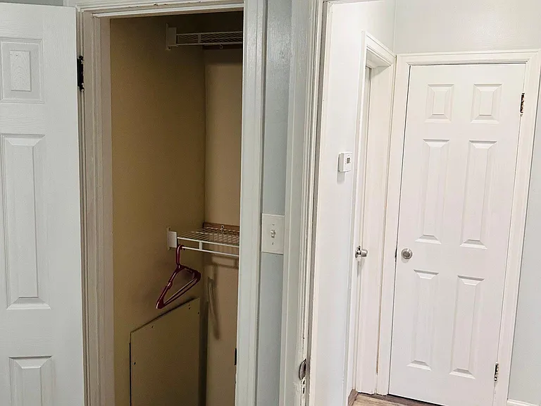 2776 Forest Ave #2 — Photo 8