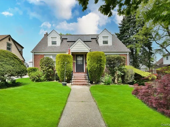 246-35 85th Road, Bellerose, NY 11426