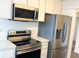 5030 Valley Crest Dr APT 74, Concord, CA 94521
