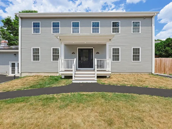 39 Johnston Ave #2, Northbridge, MA 01534