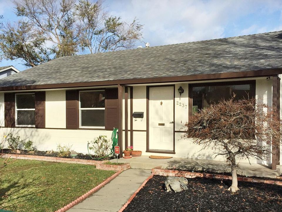 1st image of 2237 Laurel Dr