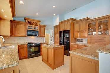 Home For Sale In Boca Lake