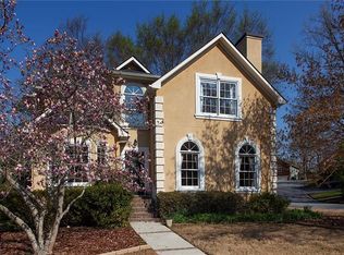 896 Heritage Pl, Decatur, GA 30033