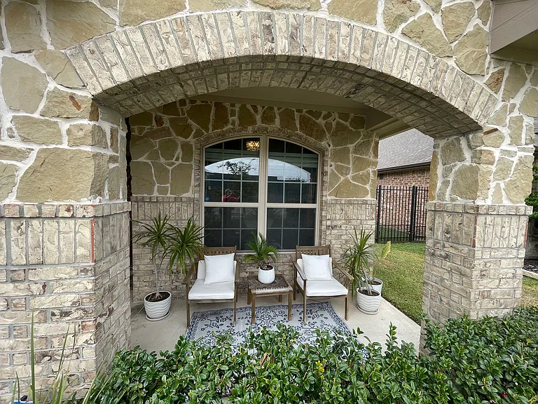 3747 Lake Bend Shore Dr — Photo 4