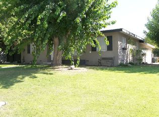 1201 W Point Dr, Bakersfield, CA 93305
