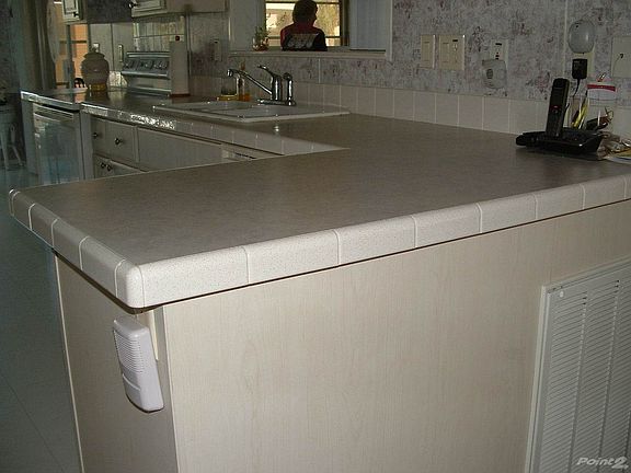 TILED COUNTER TOP EDGE