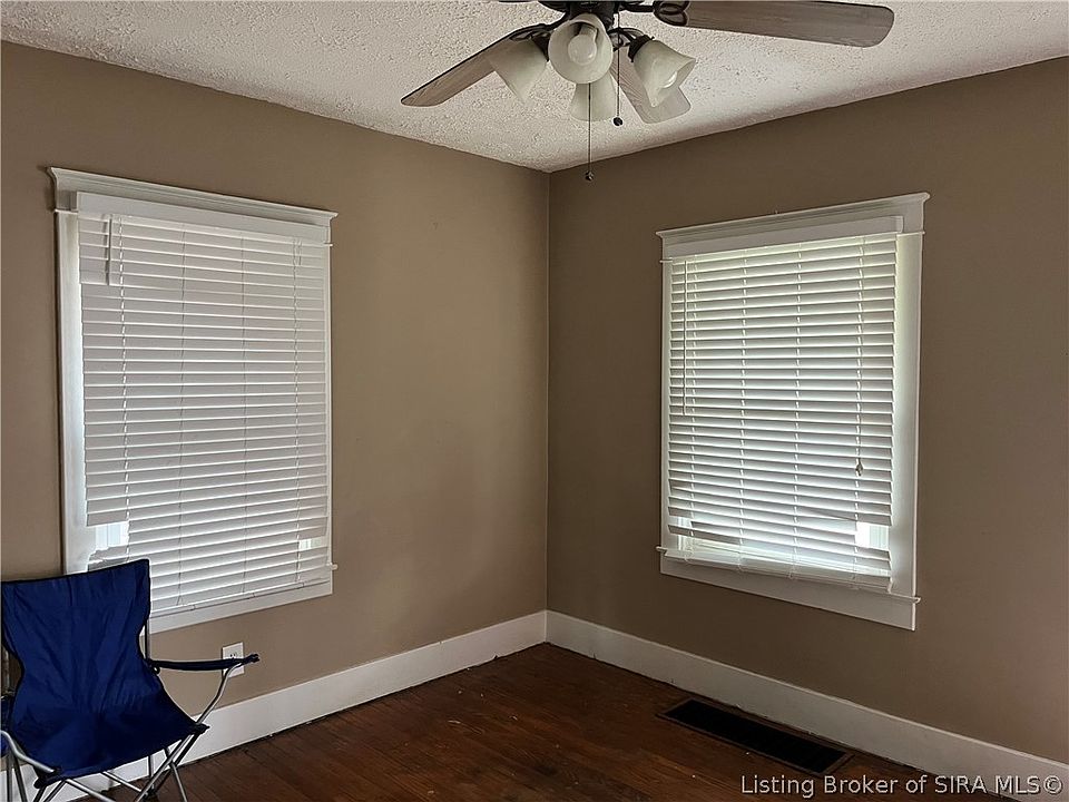 2nd image of 504 Graham Street