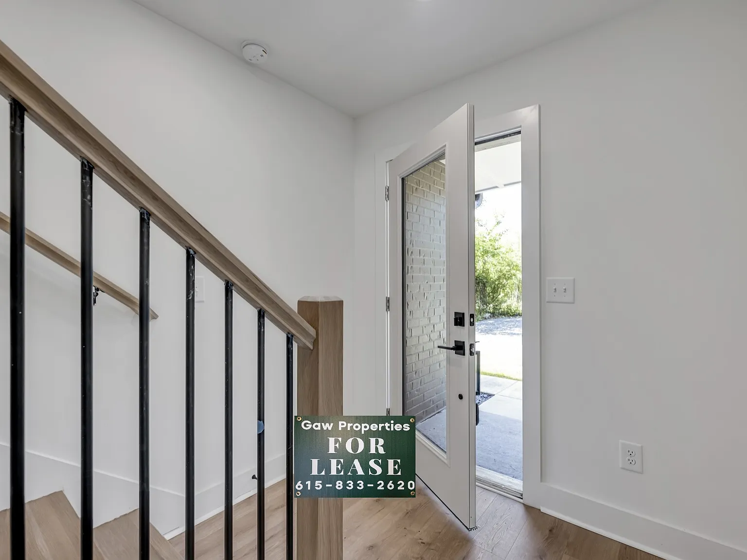 4 bed, 2180 sqft, $2,799 — Photo 4