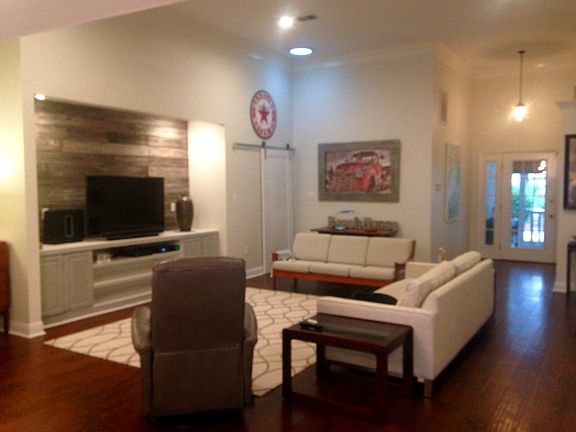 Spacious family room