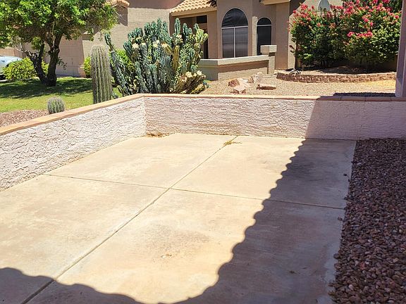 3rd image of 1585 W TYSON Street