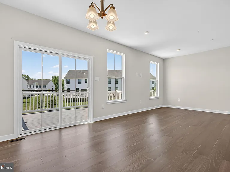8005 Milltown Cir — Photo 13