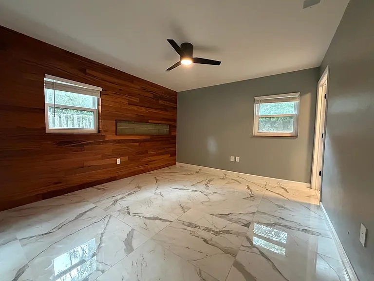 3330 NW 24th Ave — Photo 5