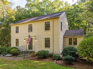 122 Laurel Hill Rd, Chester, NH 03036