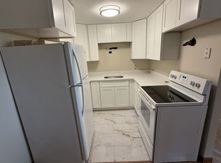 255 Elm St #204, Braintree, MA 02184