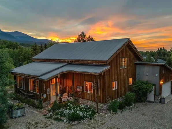 1051 Mesa Dr, Silverthorne, CO 80498