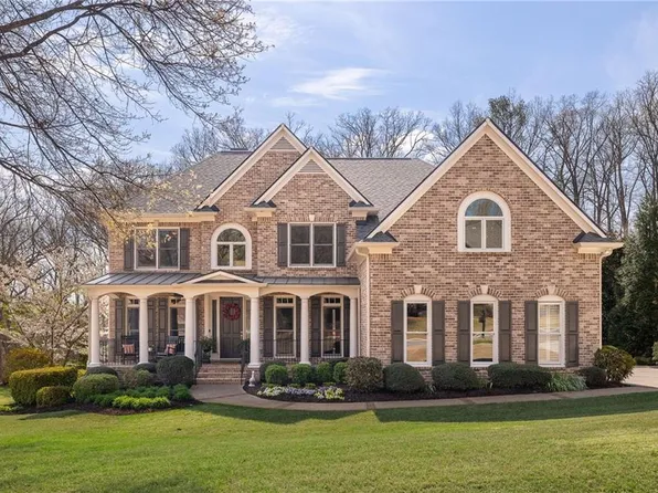 5107 Parkwood Oaks Ln, Mableton, GA 30126