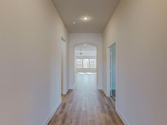 4th image of 2300 Stratford Ct