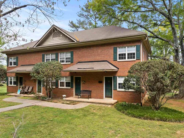 11 Faris Cir, Greenville, SC 29605