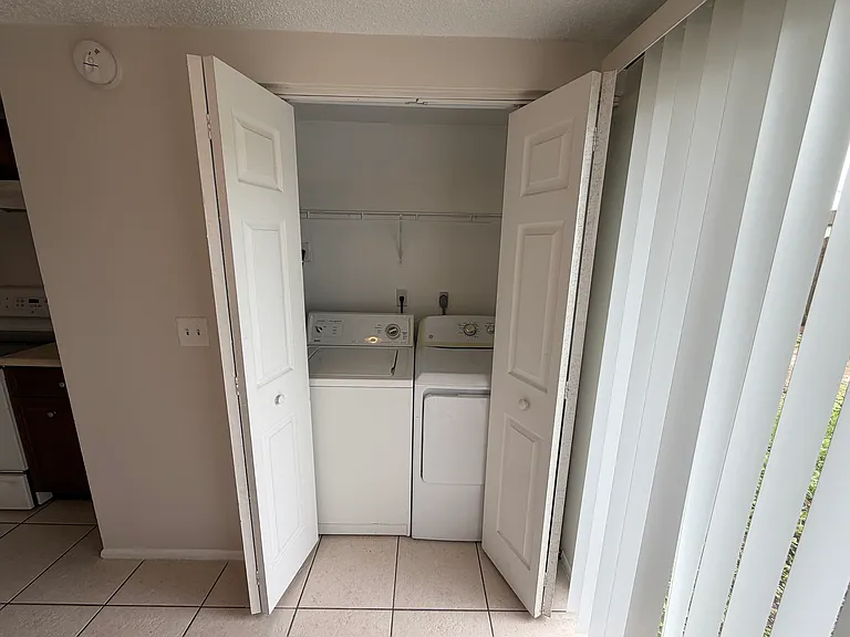 7833 43rd Avenue Dr W #7833 — Photo 5