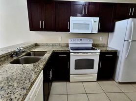 3724 NW 115th Ave, Pompano Beach, FL