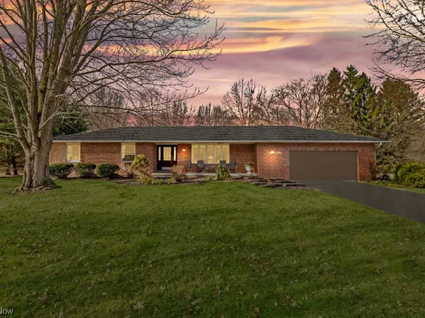 10940 12th St, North Benton, OH 44449