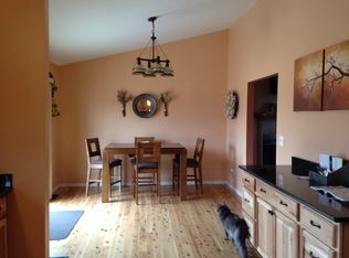 50606 Wear Rd, Belleville, MI 48111