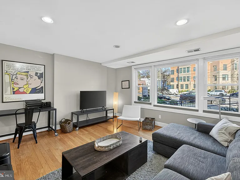 4840 Macarthur Blvd NW #408 — Photo 24