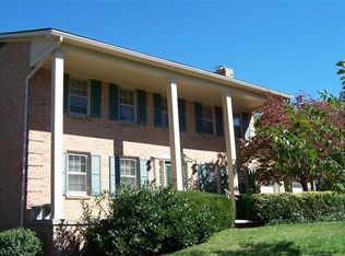 3340 Grasmere Dr, Lexington, KY 40503