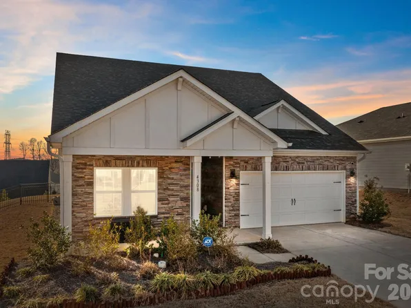 4308 Duplin Dr, Charlotte, NC 28214